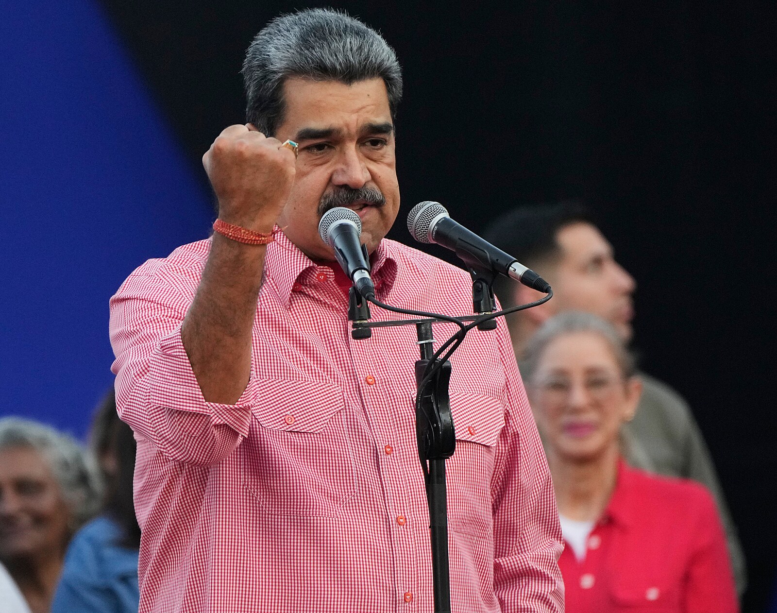 Vyjednaný odchod, naznačuje venezuelská opozice. Madurovo zatčení vyvolává otázky