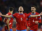 Vladimír Coufal si u�ívá gól proti Gibraltaru.