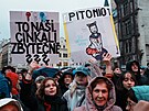 Na Starom�stském nám�stí probíhá demonstrace spolku Milion chvilek pro...