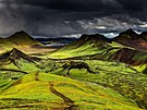 Kam za �supertichem�. Landmannalaugar, �esky Duhové hory na Islandu