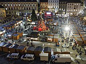 Brno se jako první msto v esku ponoilo do vánoní atmosféry. Vánoní trhy...