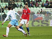 Patrik Hellebrand v akci s Albertem Riccardim