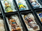 Sbírka sklenných vánoních ozdob v krabici (13. srpna 2025)