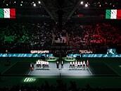 Italové a Rakuané ped utkáním v boloské Unipol Arén.