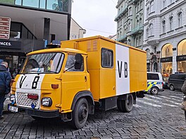 Anton Ve�ejné bezpe�nosti na Národní t�íd�. (17. listopadu 2025)