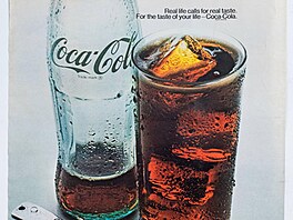 P�ed 110 lety do�lo k patentu na láhev Coca-Coly jak ji známe dnes.