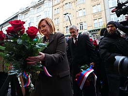 esko si pipomíná výroí sametové revoluce. Na Národní tídu dorazil pedseda...