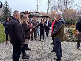 Prezident pozná pírodní krásy Karlovarského kraje, pohovoí i se studenty