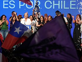 Komunistická politika Jeannette Jaraová postoupila do druhého kole chilských...