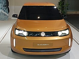 Klasické autosalony ji� v �esku bohu�el vym�ely, ale elektromobily mají to...