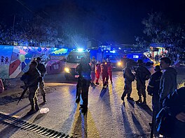 Libanontí vojáci steí vstup do uprchlického tábora Ain al-Hilweh po útoku...