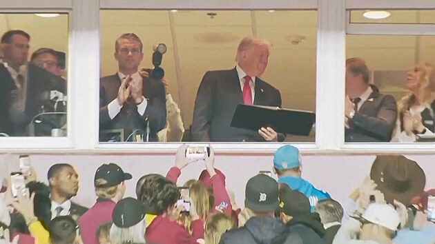 Donald Trump na zápase NFL