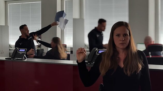 Policisté vtipn uí jak rozpoznat prosbu o pomoc