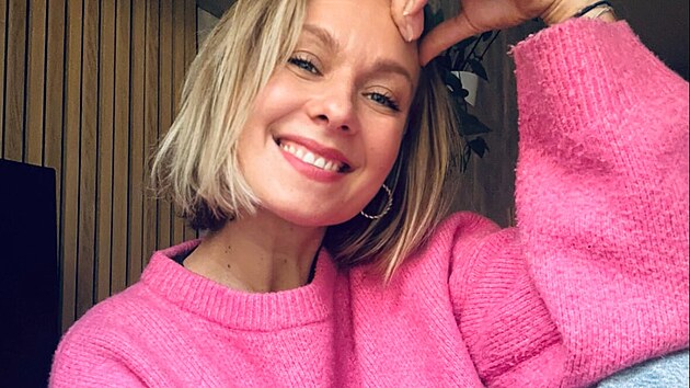 Kl�ra Novopack� otev�en� mluv� o obdob� studi� na tane�n� konzervato�i v Praze. M� na ni dobr�, ale bohu�el i ty �patn� vzpom�nky.