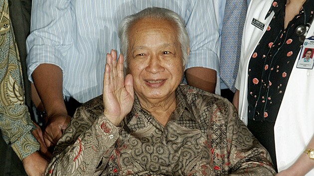 B�val� indon�sk� dikt�tor Suharto (5. kv�tna 2004)