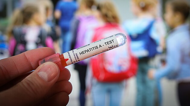 �loutenka typu A (ilustra�n� foto)