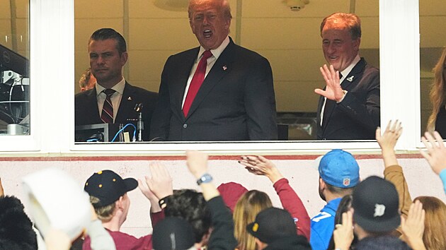 Americk� prezident Donald Trump p�i z�pase NFL mezi Washingtonem a Detroitem. (9. listopadu 2025)