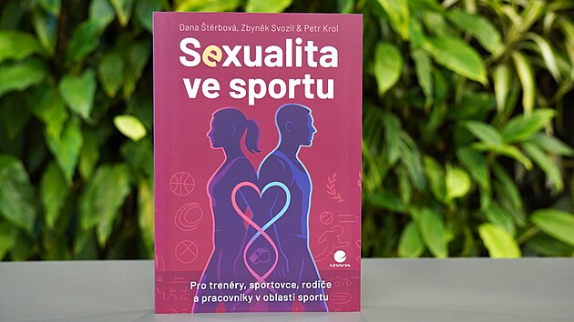 Sexualita ve sportu je název publikace trojice autor z Fakulty tlesné kultury...