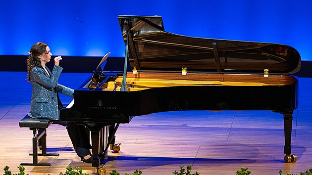 Pianistka Julianna Avd�jeva koncertovala v pra�sk�m Rudolfinu na Klav�rn�m festivalu Rudolfa Firku�n�ho.