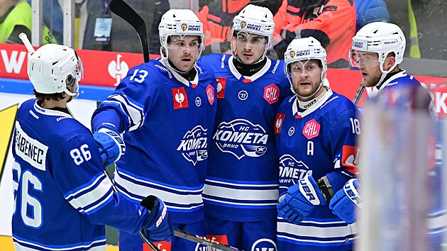 Hokejist� Brna se raduj� z g�lu v play off Ligy mistr�.
