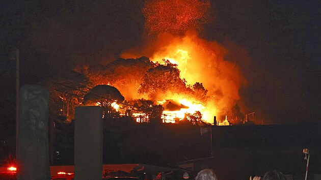 Po��r v japonsk� prefektu�e �ita (19. listopadu 2025)