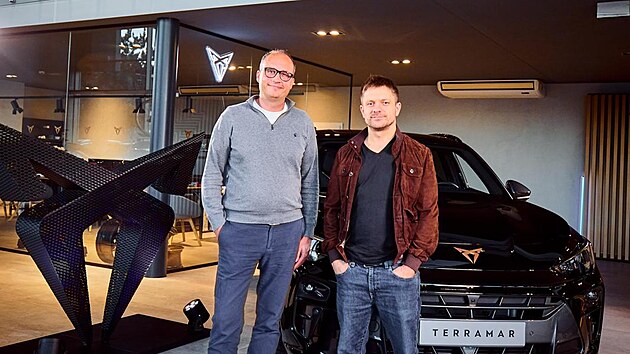 CUPRA p�edstavila nov�ho �lena kmene: re�is�ra Ji��ho M�dla.