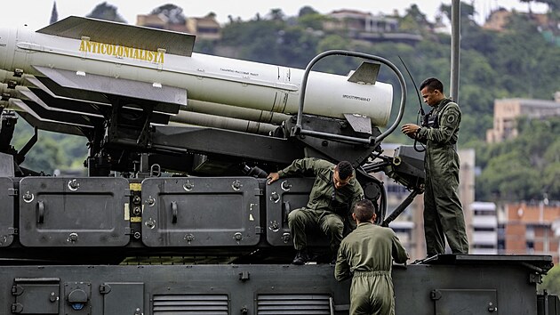 Potupa pro Rusko. Jejich obranné systémy ve Venezuele naprosto selhaly