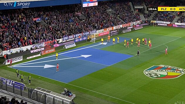 Virtu�ln� grafika se vyu��v� hlavn� b�hem p��m�ch p�enos� sportovn�ch utk�n�