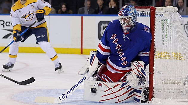 Igor �es�orkin zasahuje proti Nashvillu.