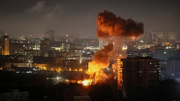 Rusk� raketov� a dronov� �tok na Kyjev (14. listopadu 2025)