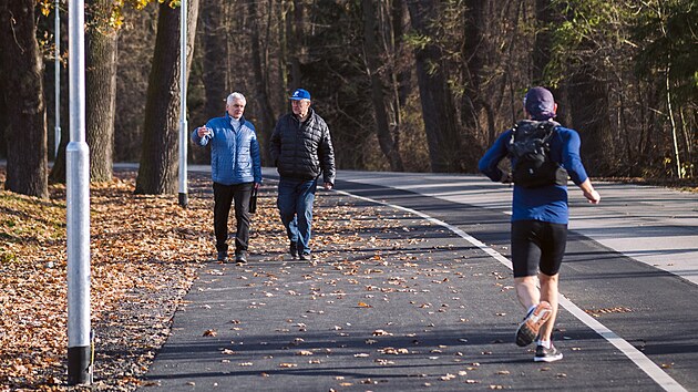 Nov� stezka v Hlubok� nad Vltavou (14. listopadu 2025)