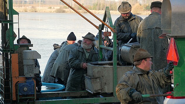 V�lov Z�vistsk�ho rybn�ka pat�� letos mezi posledn� v�lovy ryb��stv� Velkostatku Podstatzky-Lichtenstein.