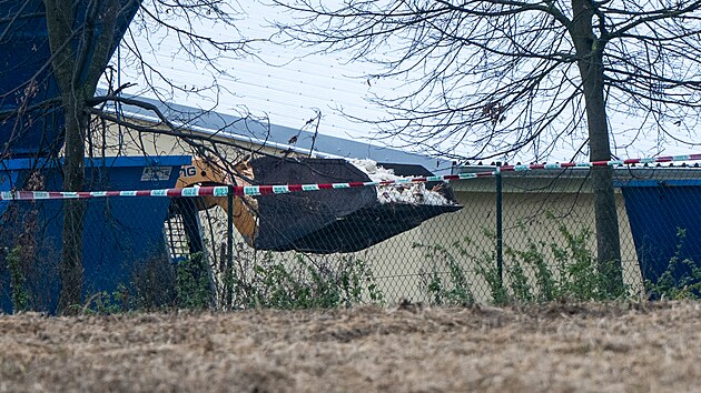 V Lan�kroun� za�ala likvidace velkochovu dr�be�e. (13. listopadu 2025)