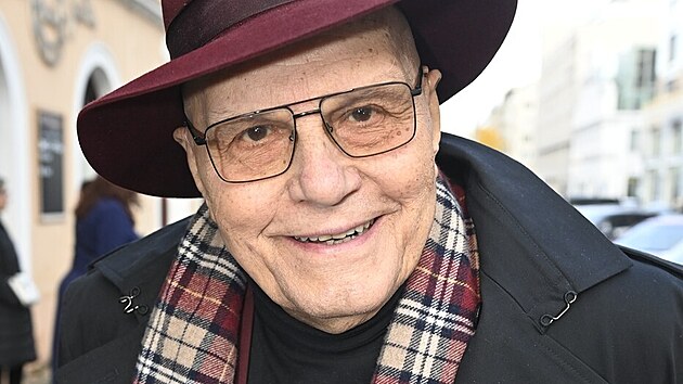 Jan P�eu�il (listopad 2025)