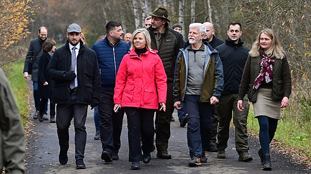 Prezidentsk� p�r na n�v�t�v� n�rodn� p��rodn� rezervace Soos.