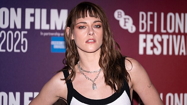 Kristen Stewartová (Londýn, 16. íjna 2025)