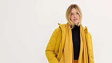 Bunda s kapucí, cena 1049 K�