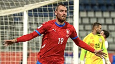 Tomá� Chorý oslavuje gól proti Gibraltaru.