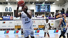 Dínský L.J. Bryan zboural ústeckého  Adama Pecháka.