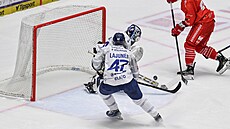 15. kolo hokejové extraligy: HC koda Plze - HC Olomouc, 16. íjna 2025. Zleva...