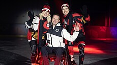 Krasobrusla�i Natálie a Filip Taschlerovi a Petr Draho� p�edstavují olympijskou...