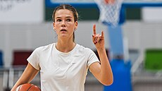 Charlotte Velichová trénuje na reprezenta�ním srazu.