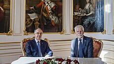 Soukromé setkání prezidentských pár�: Petra Pavla s Evou Pavlovou a albánského...