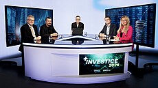 Ho sty poadu Kulatý stl na téma Investice 2026 jsou (zleva) Jií Tyleek,...