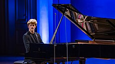 Pianista Jan Lisiecki koncertoval v pra�ském Rudolfinu na Klavírním festivalu...