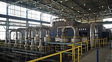 Elektrárna M�lník funguje p�edev�ím jako teplárna. Zásobuje teplem levý b�eh...