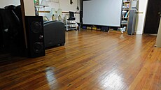 Malý Donald zde �il se svými rodi�i a sourozenci do �ty� let, ne� se rodina...