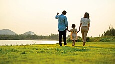 Jet v roce 1960 porodila na Zemi kadá ena v prmru tyi a pt dtí...