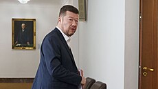 Sch�ze organiza�ního výboru. Na snímku Tomio Okamura (SPD). (13. listopadu 2025)