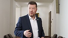 Sch�ze organiza�ního výboru. Na snímku Tomio Okamura (SPD). (13. listopadu 2025)